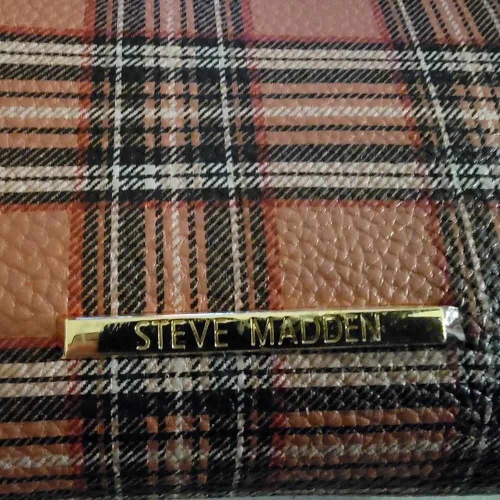 Steve Madden steve madden